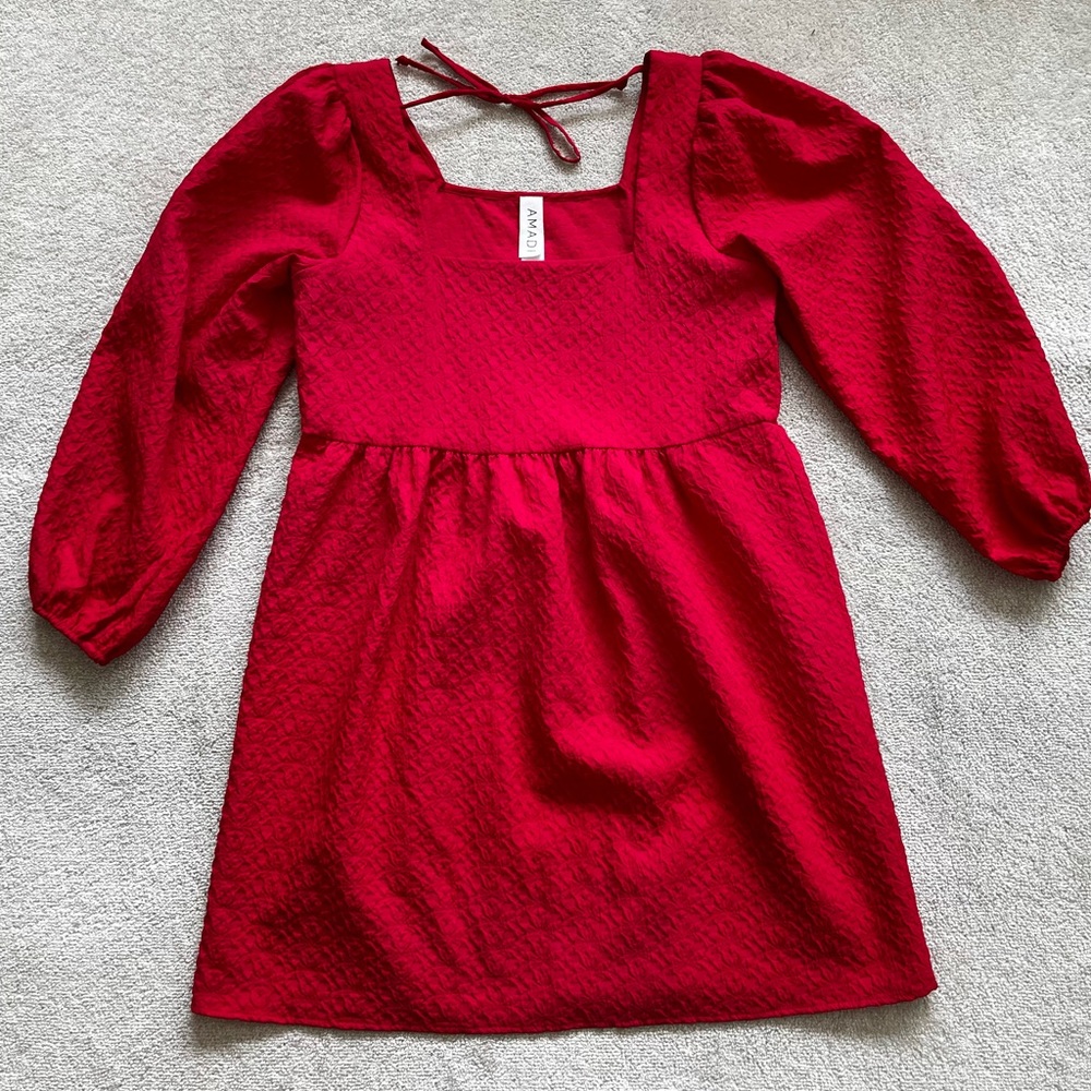 AMADI Esther Square Neckline Red Mini Dress Size Small Trendy Pretty Dainty - Picture 3 of 12